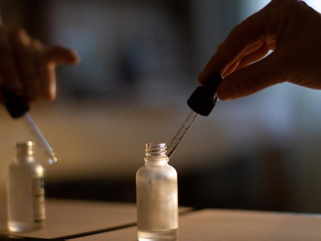 Top 7 huiles naturelles pour la peau après le sport